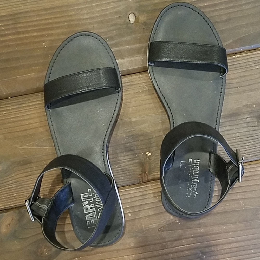 FarylRobin Sandals